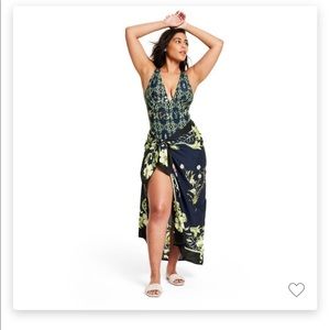 Agua Bendita dainty floral cover up/ scarf